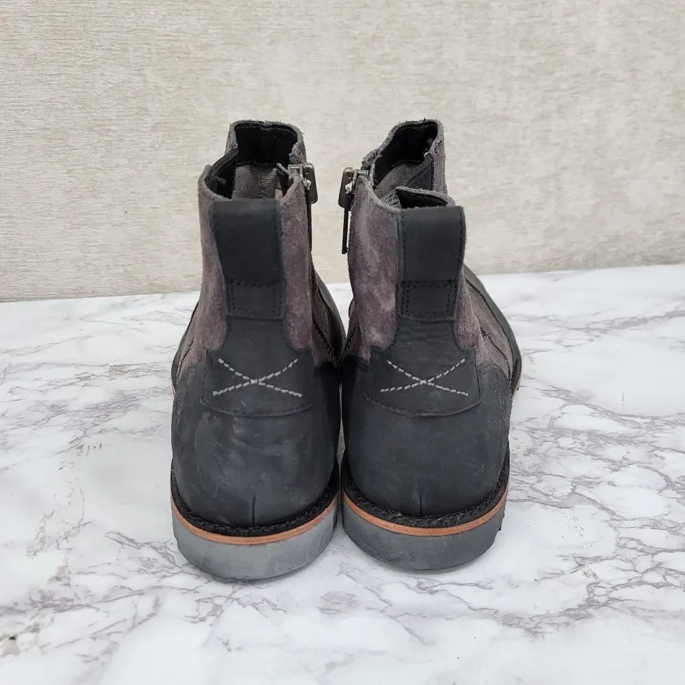 Timberland Men's Size 9.5 Kendrick Chelsea Boots Black Leather Gray Suede